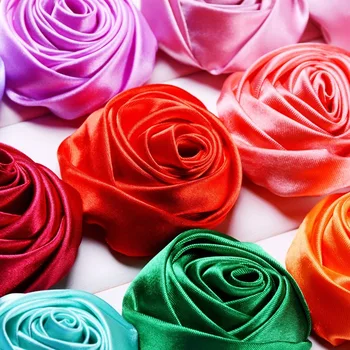 20PCS/Balenia 5,5 cm V Priemere, Nové Hodvábna Tkanina Rose Bud Textílie Kvet, Ručné DIY Drží Kvet Prsia Príslušenstvo RS4607