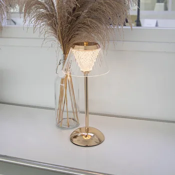 LED Dotykový Crystal Bezdrôtový stolná Lampa Nordic Štýl Atmosféru Nočné Svetlo pre Spálne Bar Reštaurácia Dekorácie