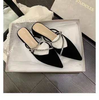 2023 lete nové Baotou pol papuče kamienkami poukázal plytké úst topánky dámske módne mimo nosiť sandále