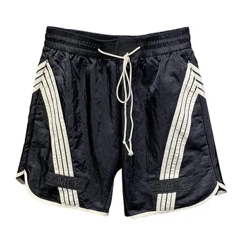 Kraťasy, pánske Japonský módny label, pruhované farby zodpovedajúce šortky na oboch stranách, mužov voľné kovanie letných športov,