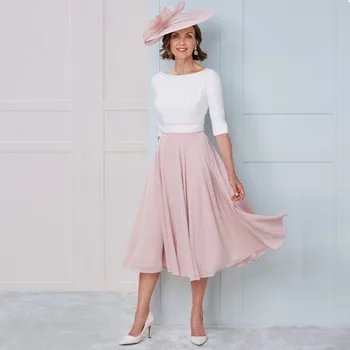 Elegantná Línia Ružová Šifón Koleno Dĺžke Veľké Veľkosť Matka Nevesty Šaty Na Svadby S Kabát