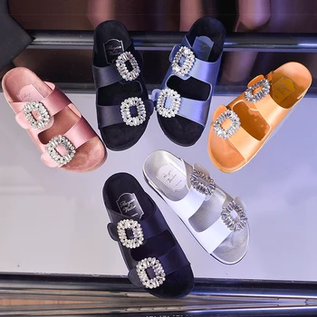 Drahokamu Námestie Pracky Dámske Papuče Značky Dizajnér Lete Otvorené Prst Ploché Topánky pre Ženy Crystal Dekor Chaussure Femme